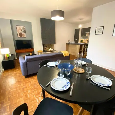 Le 107 - Poitiers - Chu - La Conciergerie. Apartamento Exterior foto